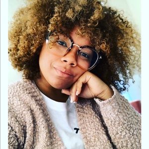 Meet your Posher, Ginette